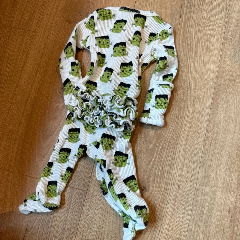 Spearmint Love Organic Waffle Ruffle Zip Footie Halloween Monster